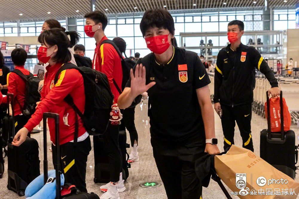 赫内斯说：“官方宣布（穆勒续约）只是时间问题。